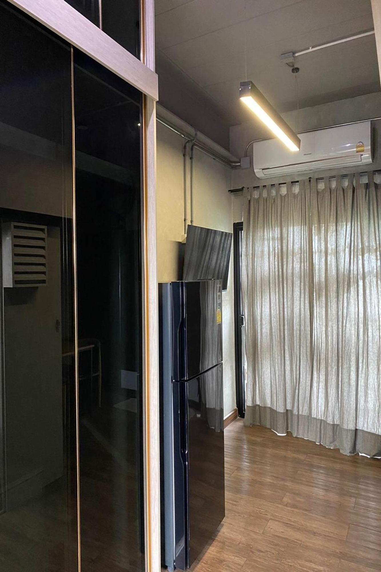 44 Room Rama 3 Bangkok Esterno foto